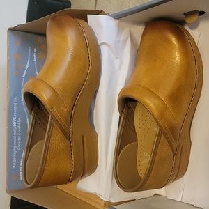 Dansko Honey Distressed clogs